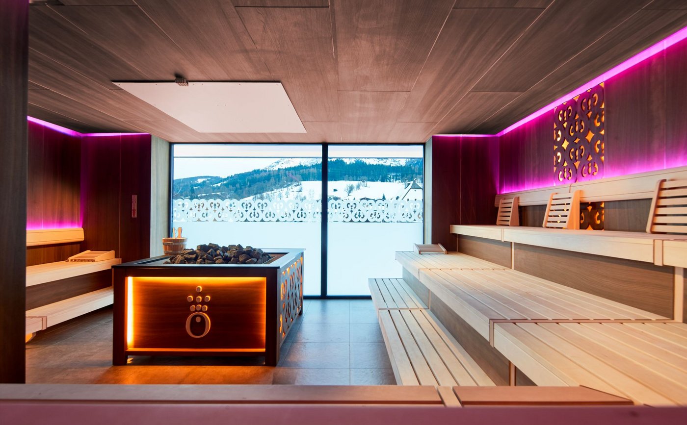 Das Bild zeigt eine Sauna der Firma Franz Schroll GmbH.